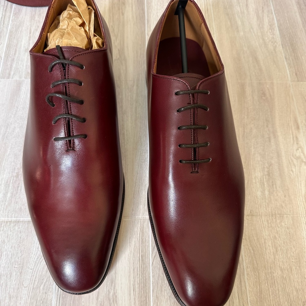 NWT Calf Leather Burgundy Whole Cut Oxfords with matching belt - Picture 4 of 9